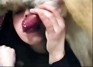 Amateur bestiality where a doggo gets a sloppy BJ
